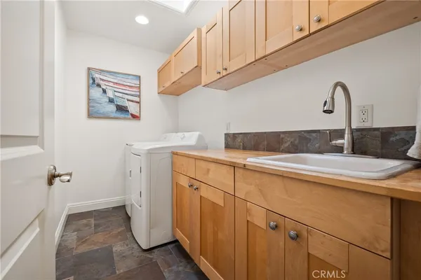 $11,500 | 1077 10th Street, Hermosa Beach, CA 90254