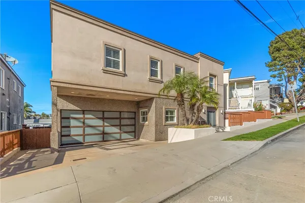 $11,500 | 1077 10th Street, Hermosa Beach, CA 90254
