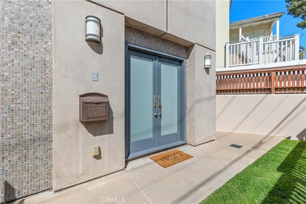 $11,500 | 1077 10th Street, Hermosa Beach, CA 90254