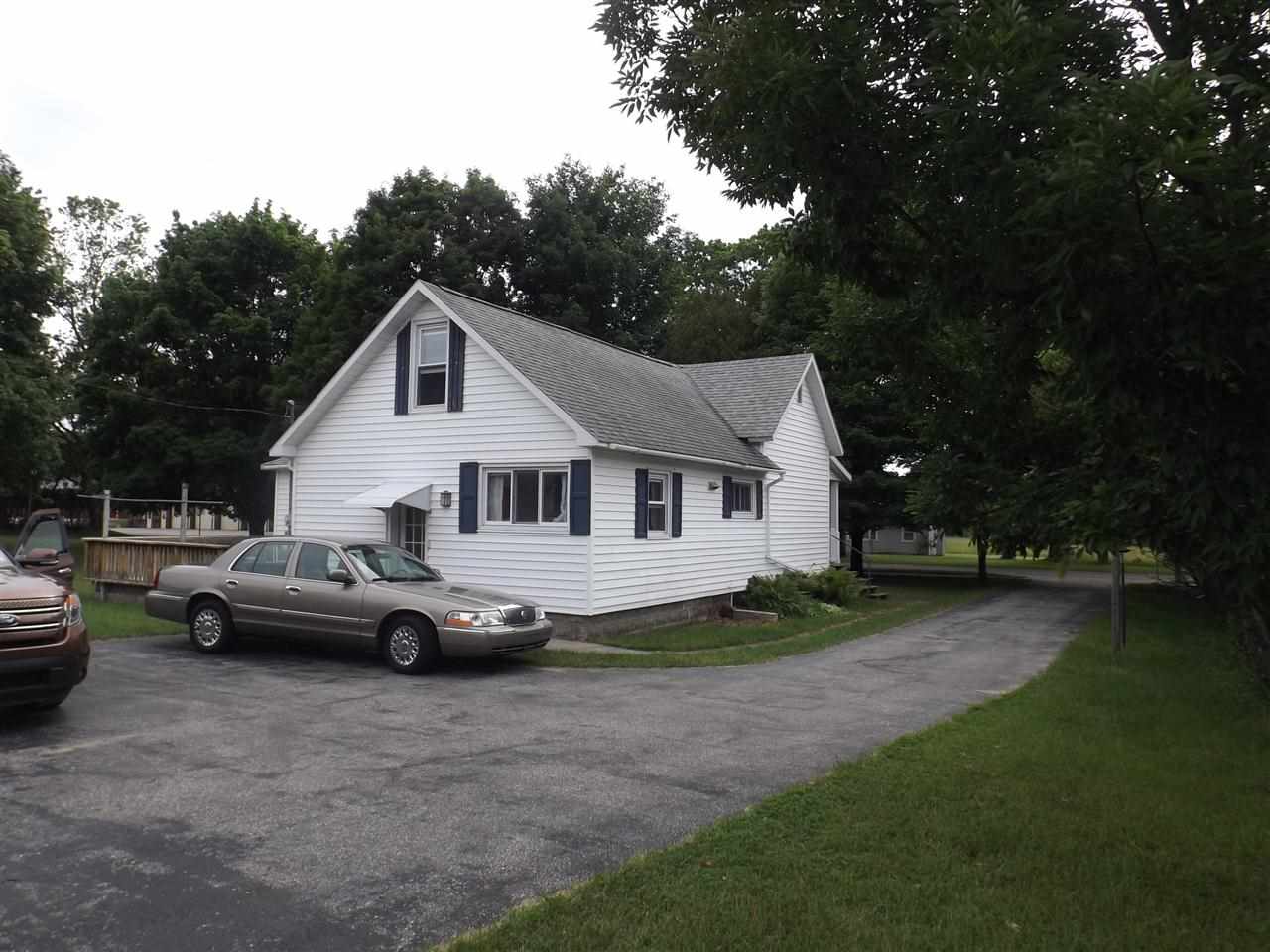 11453 South Lacore Road Empire, MI 49630 - Photo 4 of 26 1791971-3.JPG
