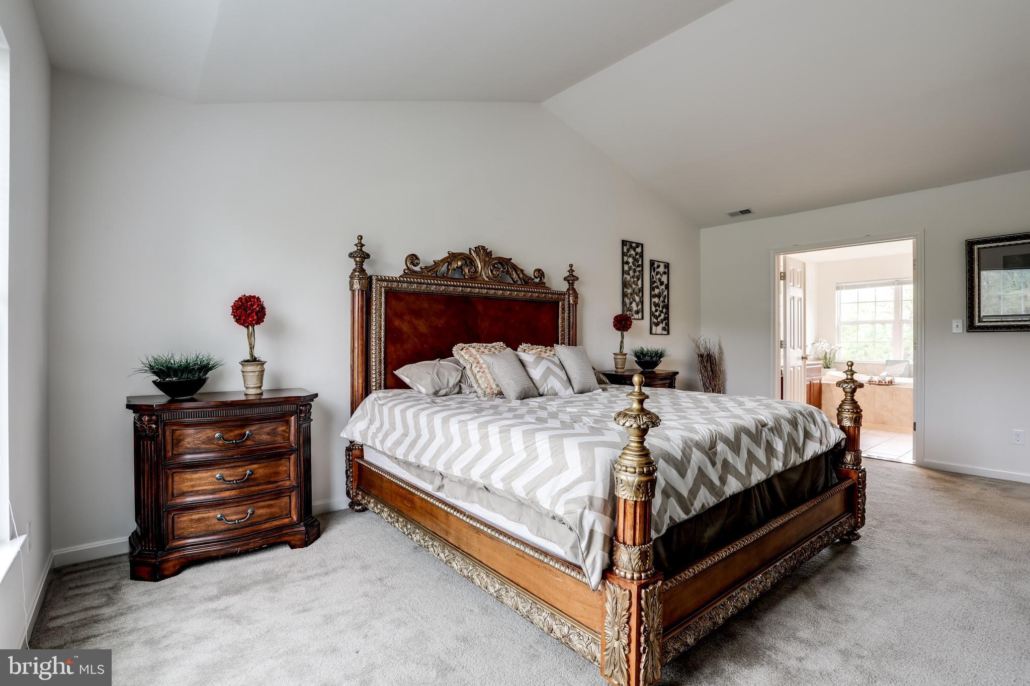 2841 Foxhound Road Ellicott City, MD 21042 - Photo 12 of 17 Gallery Image 12