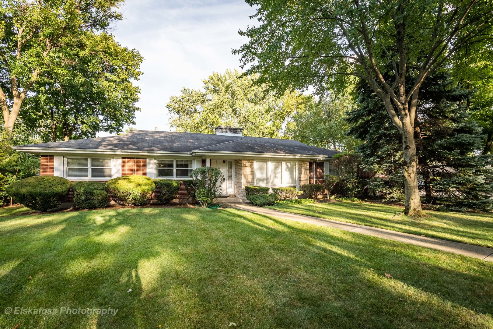 443 Blackstone Avenue, La Grange, IL 60525 Compass