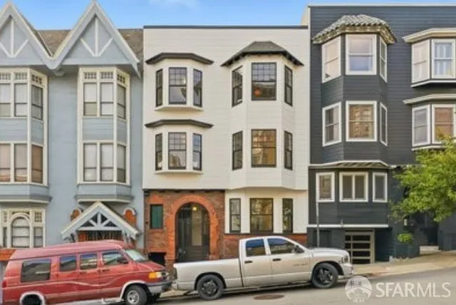 $4,000,000 | 949-953 Leavenworth Street, San Francisco, CA 94109