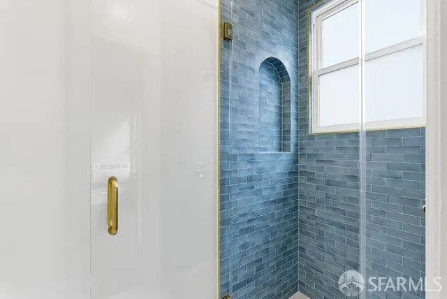 $4,000,000 | 949-953 Leavenworth Street, San Francisco, CA 94109