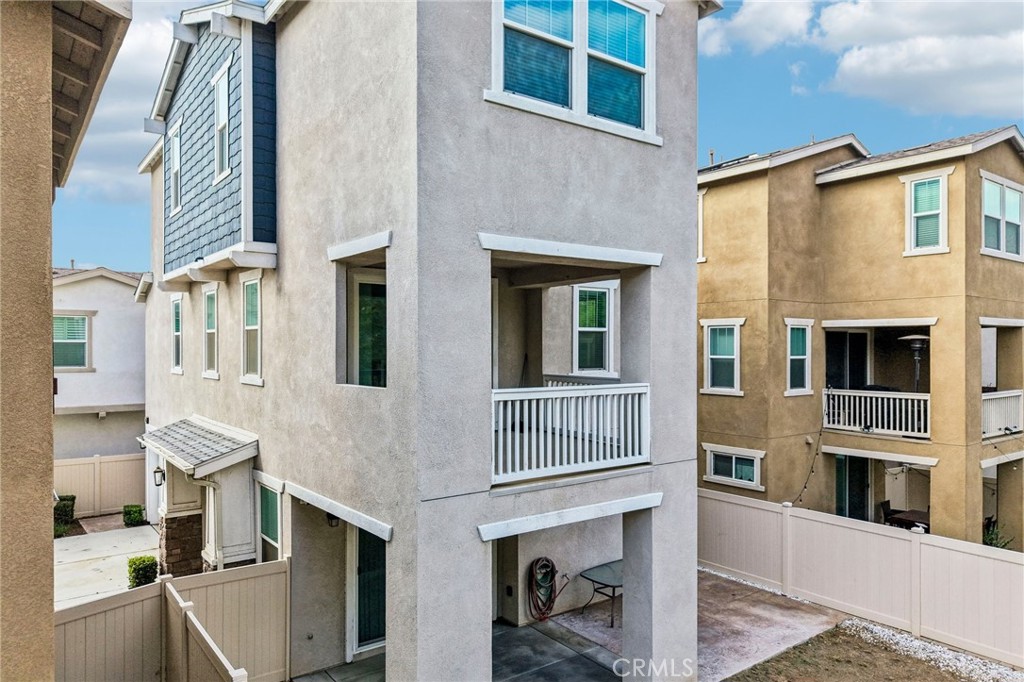 7345 Hawkeye Ridge Road Jurupa Valley, CA 92509 - Photo 3 of 65 Gallery Image 3