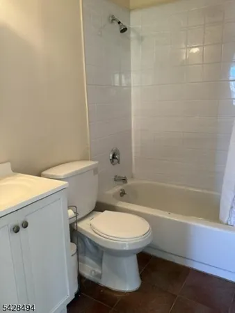 $74,487 | 1 Terrace Drive, Unit H, Chatham, NJ 07928