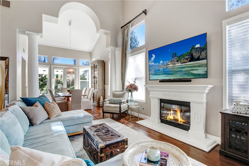 12036 Wood Ranch Road Granada Hills, CA 91344 - Photo 12 of 55 Living Room