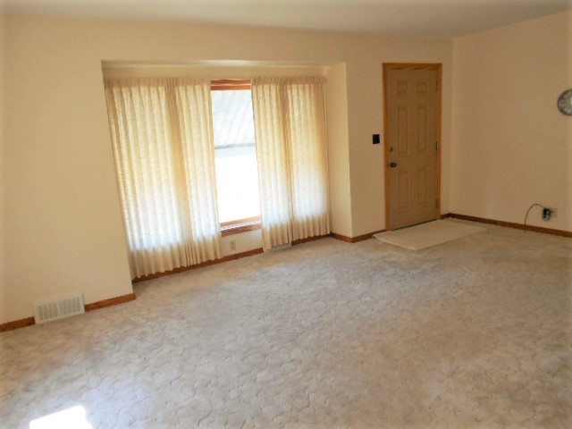 127 Marquette Road Spring Valley, IL 61362 - Photo 6 of 21