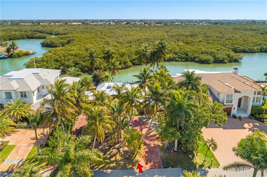 2195 Sheepshead Drive Naples, FL 34102 - Photo 4 of 14 a view of a city