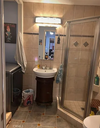 $710,000 | 23509 VÃa Chantilly, Valencia, CA 91355