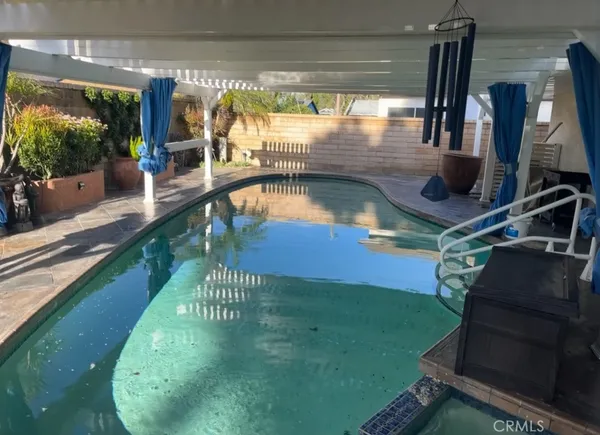$710,000 | 23509 VÃa Chantilly, Valencia, CA 91355