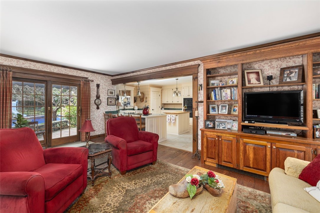 17 Paris Olney Hopkins Road Foster, RI 02825 - Photo 8 of 35 Gallery Image 8