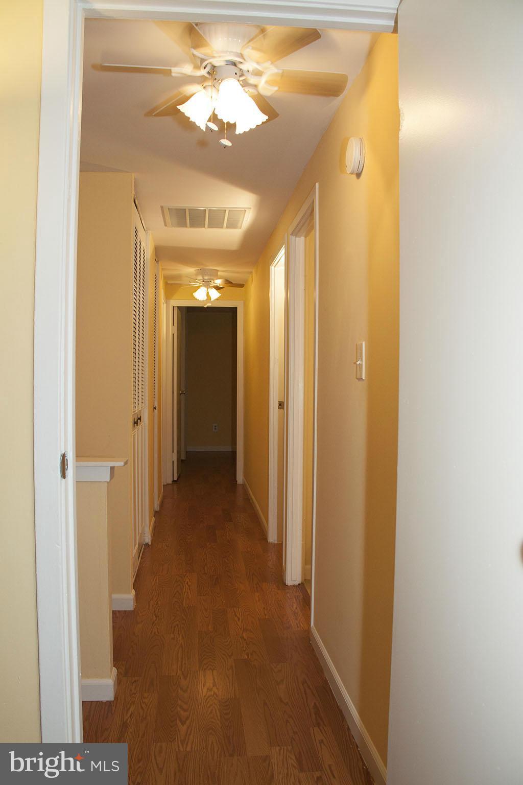 9923 Manet Road Burke, VA 22015 - Photo 17 of 27 Interior (General)
