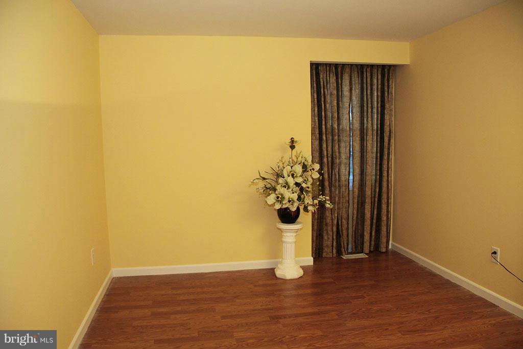 9923 Manet Road Burke, VA 22015 - Photo 19 of 27 Bedroom