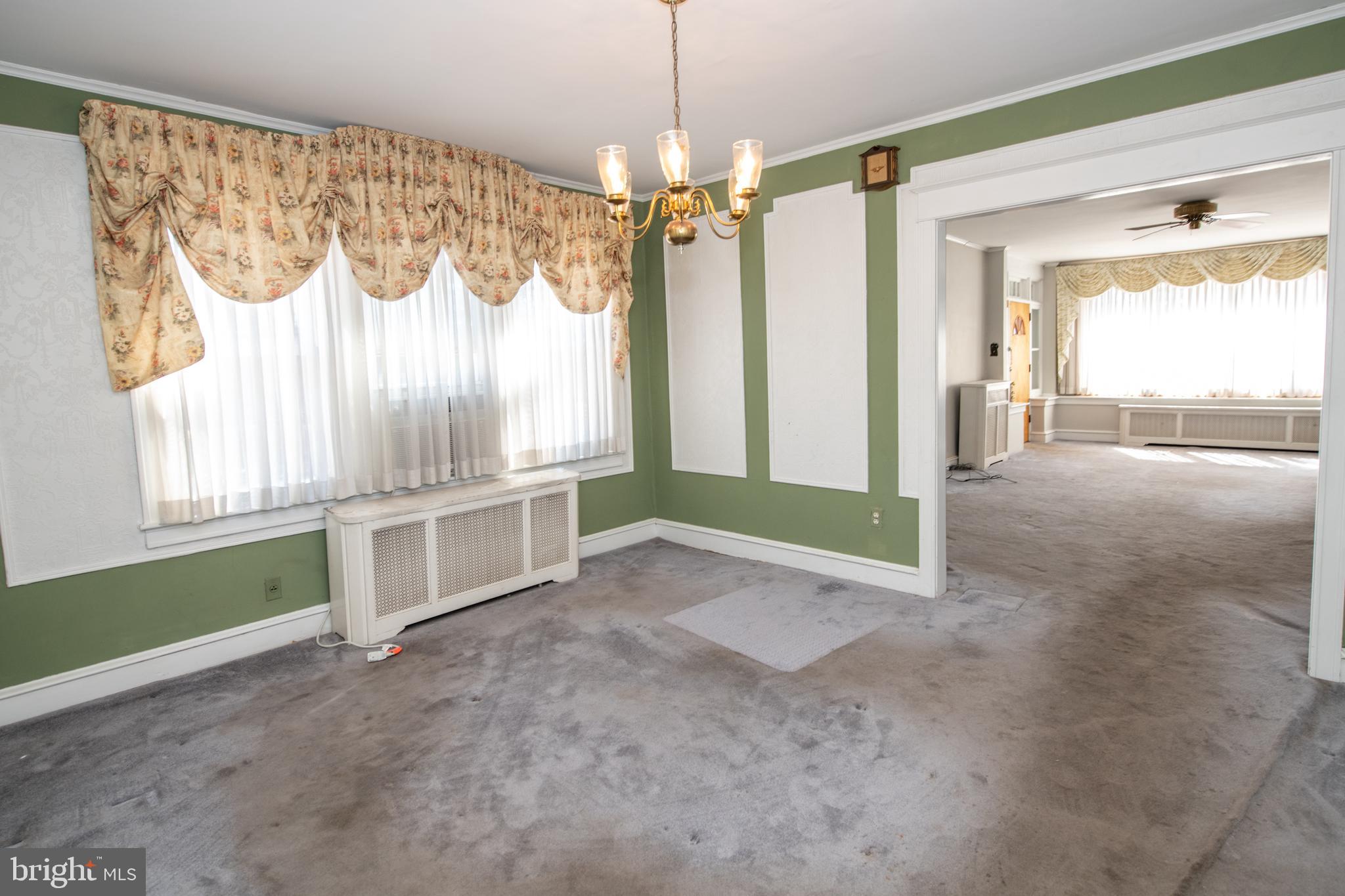 2233 Rhawn Street Philadelphia, PA 19152 - Photo 6 of 36 Dining Room