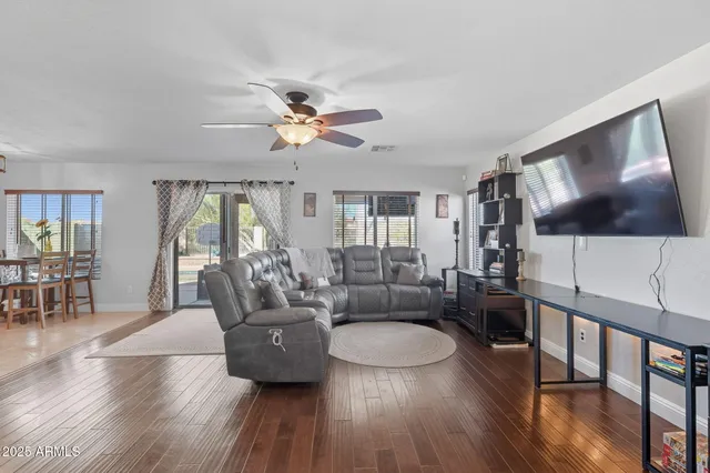 $425,000 | 76 South 226th Lane, Buckeye, AZ 85326