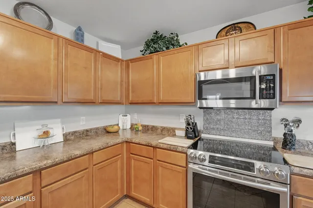 $425,000 | 76 South 226th Lane, Buckeye, AZ 85326