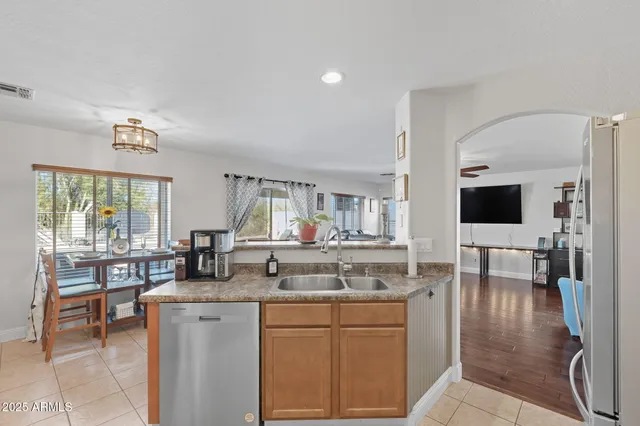 $425,000 | 76 South 226th Lane, Buckeye, AZ 85326