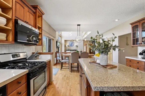 $775,000 | 6620 Saunders Lake Drive South, Minnetrista, MN 55364