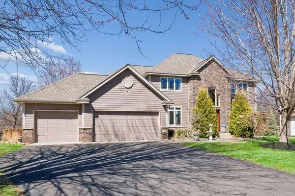$775,000 | 6620 Saunders Lake Drive South, Minnetrista, MN 55364