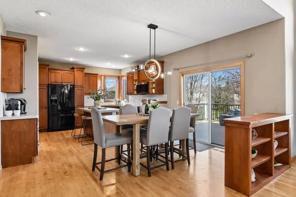 $775,000 | 6620 Saunders Lake Drive South, Minnetrista, MN 55364