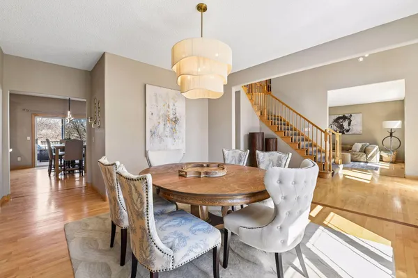 $775,000 | 6620 Saunders Lake Drive South, Minnetrista, MN 55364