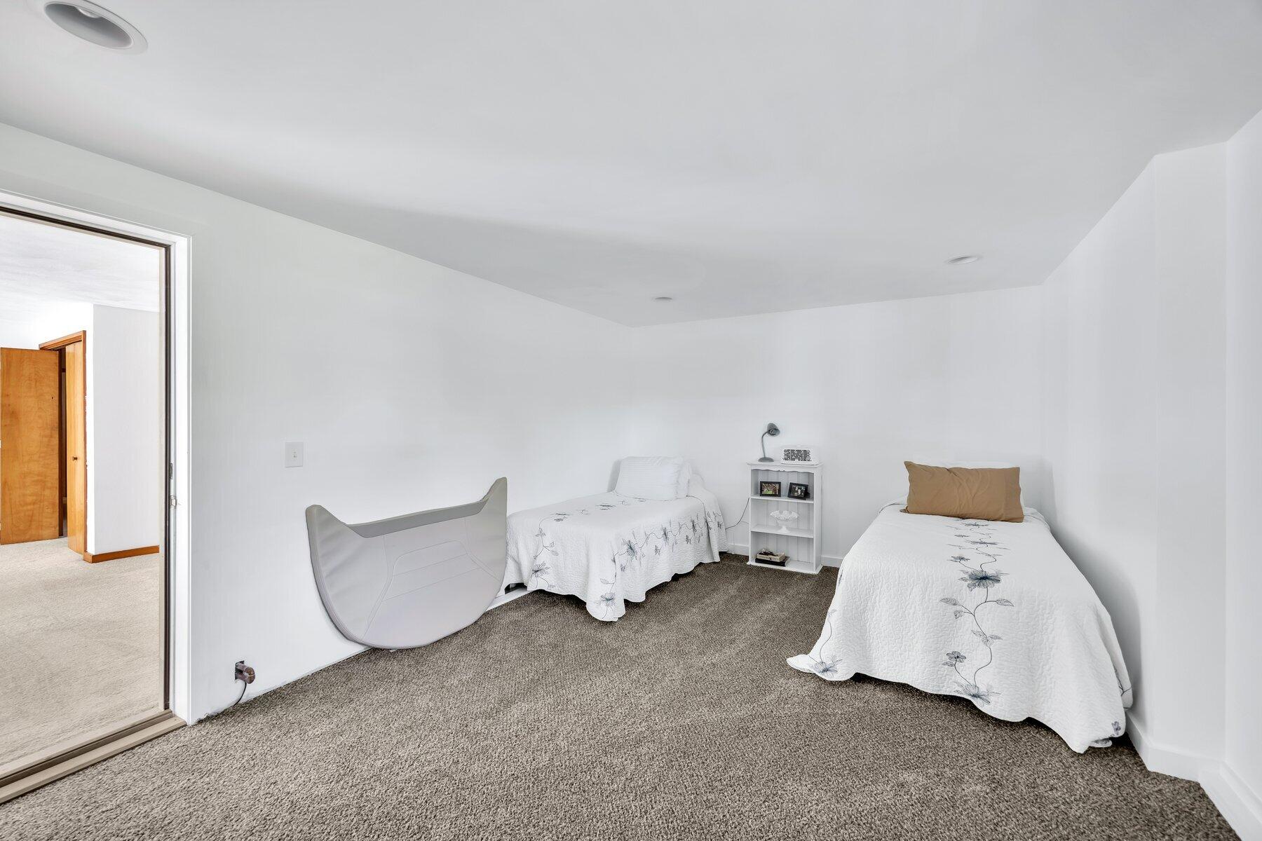 233 Scraggy Neck Road Cataumet, MA 02534 - Photo 34 of 50 889A3965