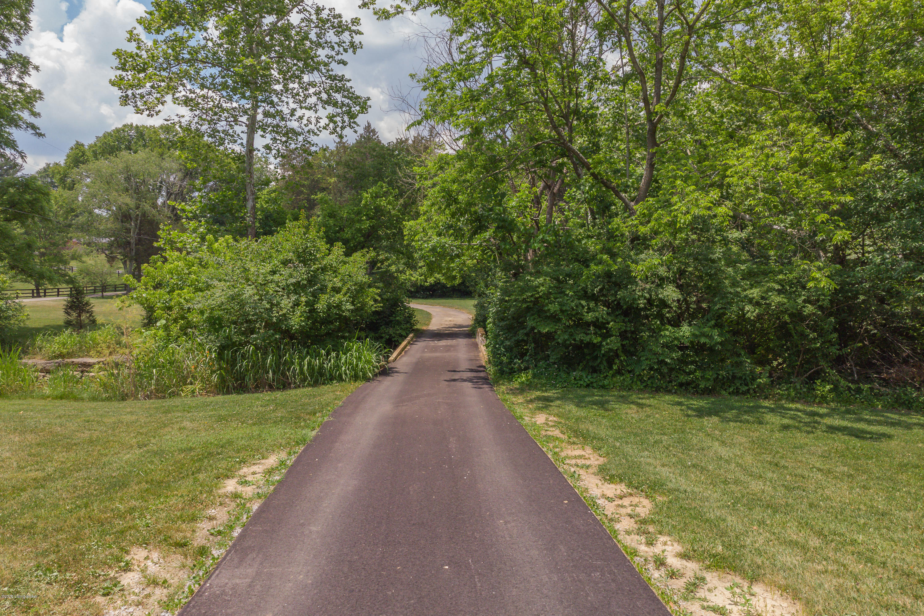 4308 Chenoweth Run Road Louisville, KY 40299 - Photo 74 of 115 Chenoweth Run Rd 4308_June 19, 2020_Seit