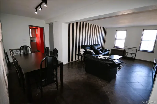 $245,000 | 247 Parkview Avenue, Unit 6M, Bronxville, NY 10708