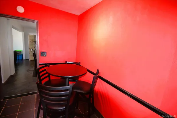 $245,000 | 247 Parkview Avenue, Unit 6M, Bronxville, NY 10708