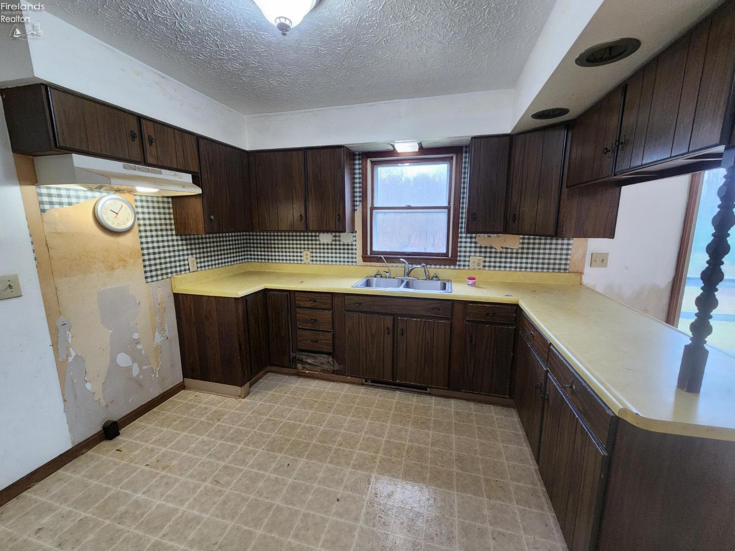 4005 Egypt Road Willard, OH 44890 - Photo 9 of 31 Gallery Image 9