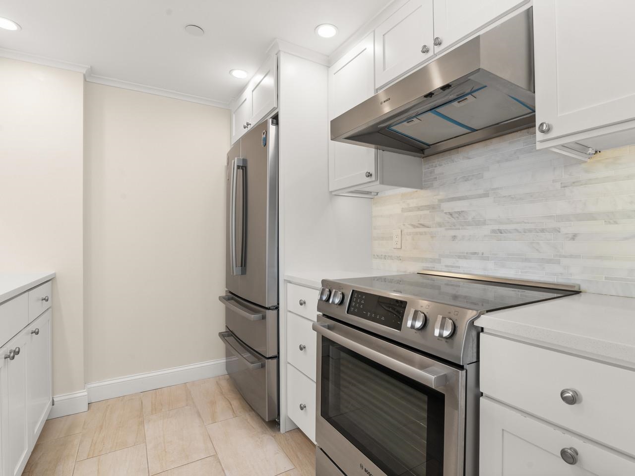 131 Main Street, Unit 403 Burlington, VT 05401 - Photo 13 of 28