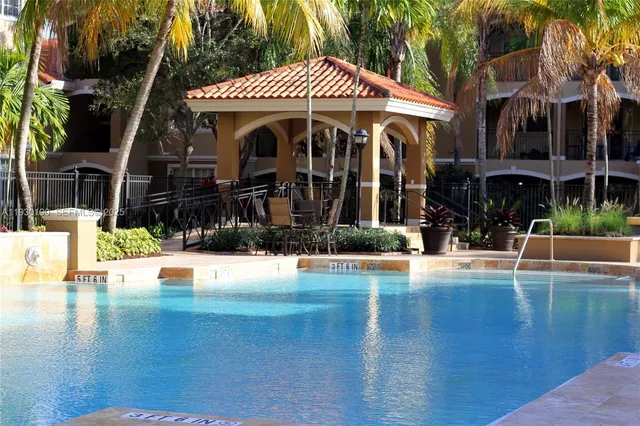 $1,950 | Pembroke Lakes South, Pembroke Pines, FL 33025