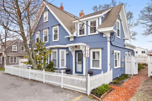 $795,000 | 19 Center Street, Unit 5, Provincetown, MA 02657