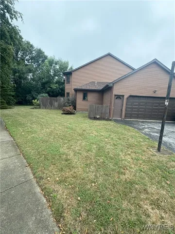 $3,500 | 24 Bywater Court, Amherst, NY 14221