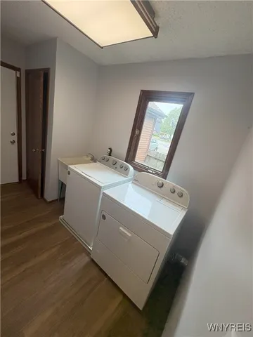 $3,500 | 24 Bywater Court, Amherst, NY 14221