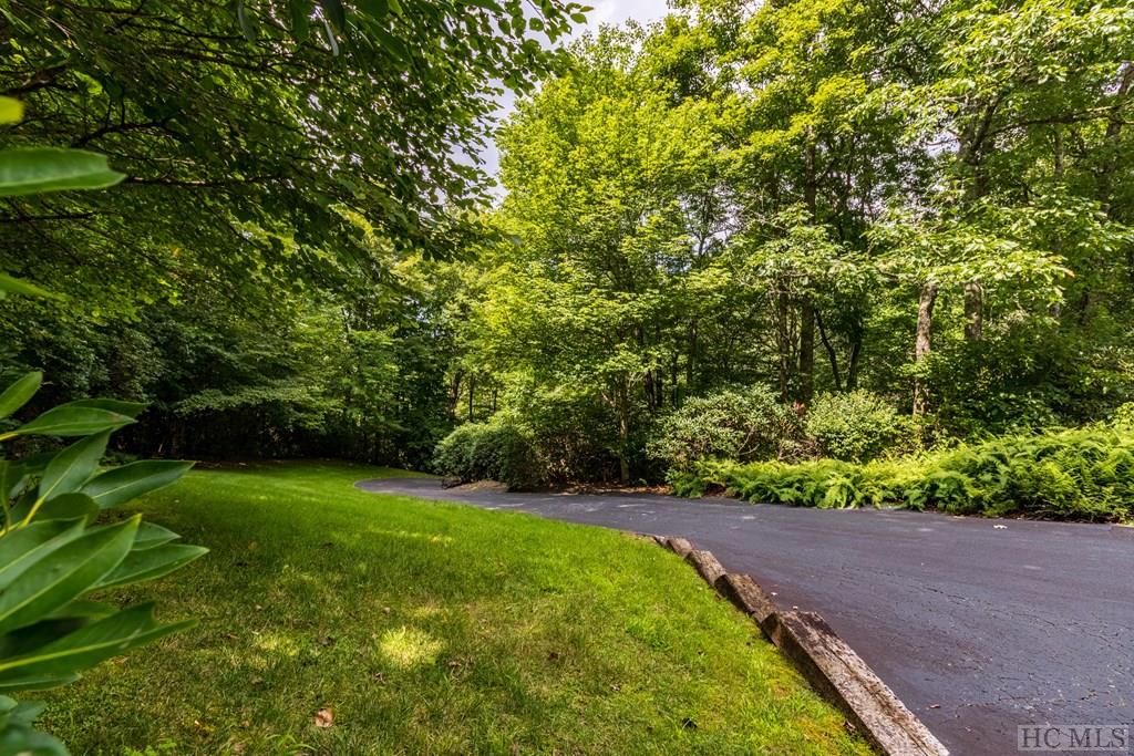 741 Moorewood Road Highlands, NC 28741 - Photo 42 of 46 Gallery Image 42