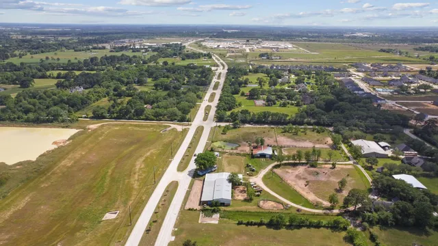 $7,000,000 | 18010 Burkhardt Road, Tomball, TX 77377