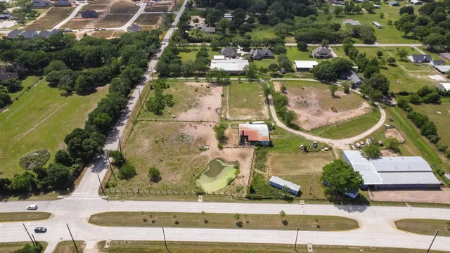 $7,000,000 | 18010 Burkhardt Road, Tomball, TX 77377