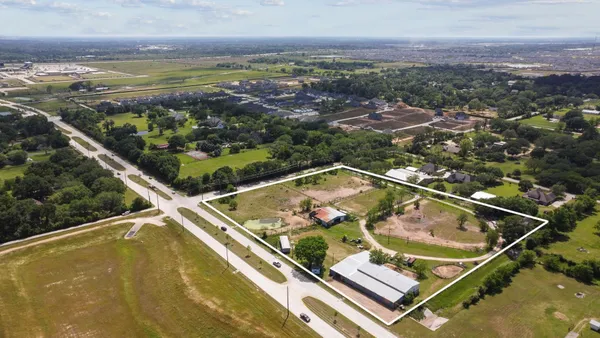 $7,000,000 | 18010 Burkhardt Road, Tomball, TX 77377