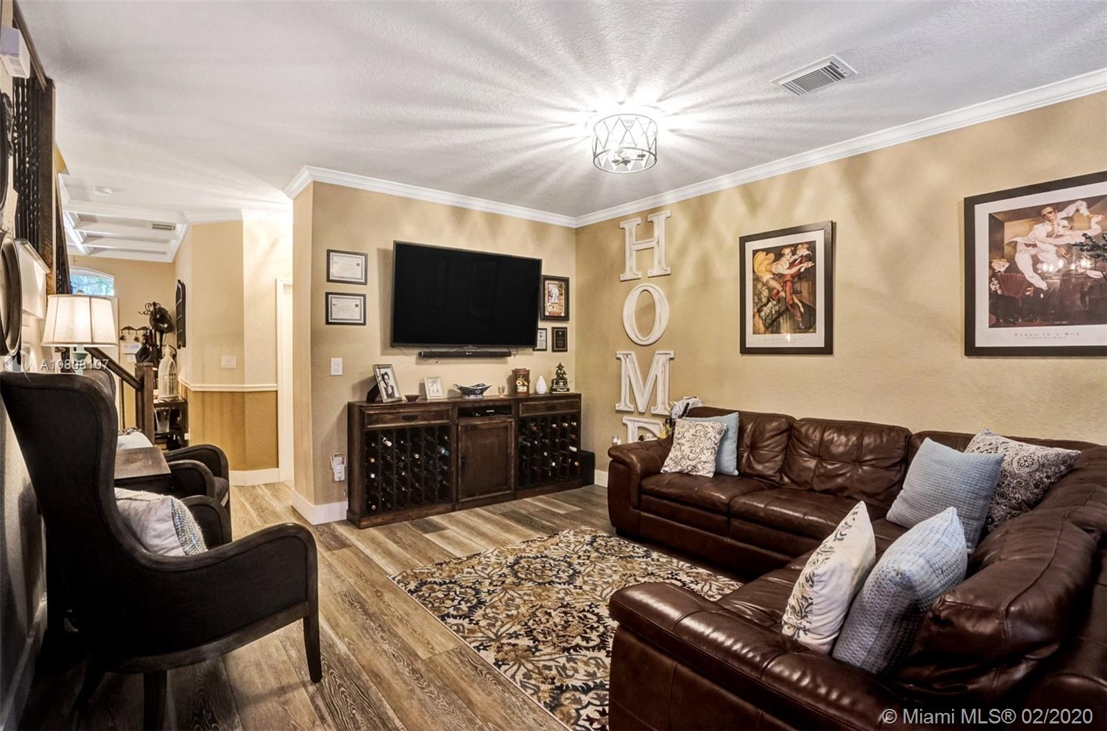 6332 Southwest 164th Path Miami, FL 33193 - Photo 10 of 47 Gallery Image 10