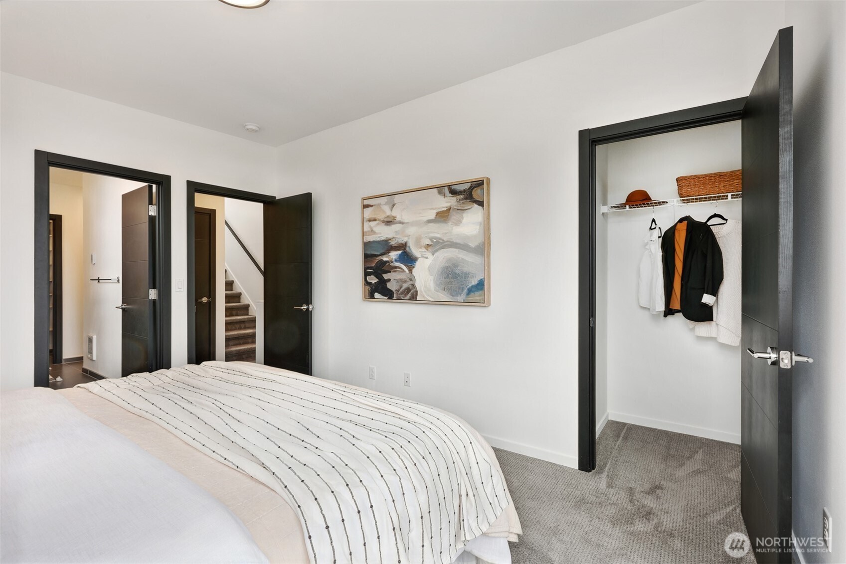 6315 42nd Avenue Southwest, Unit B Seattle, WA 98136 - Photo 12 of 27