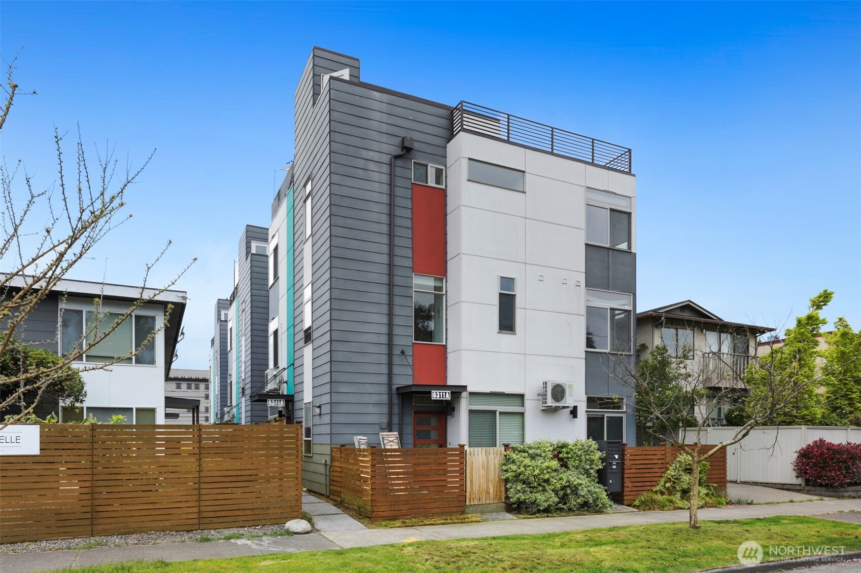 6315 42nd Avenue Southwest, Unit B Seattle, WA 98136 - Photo 23 of 27