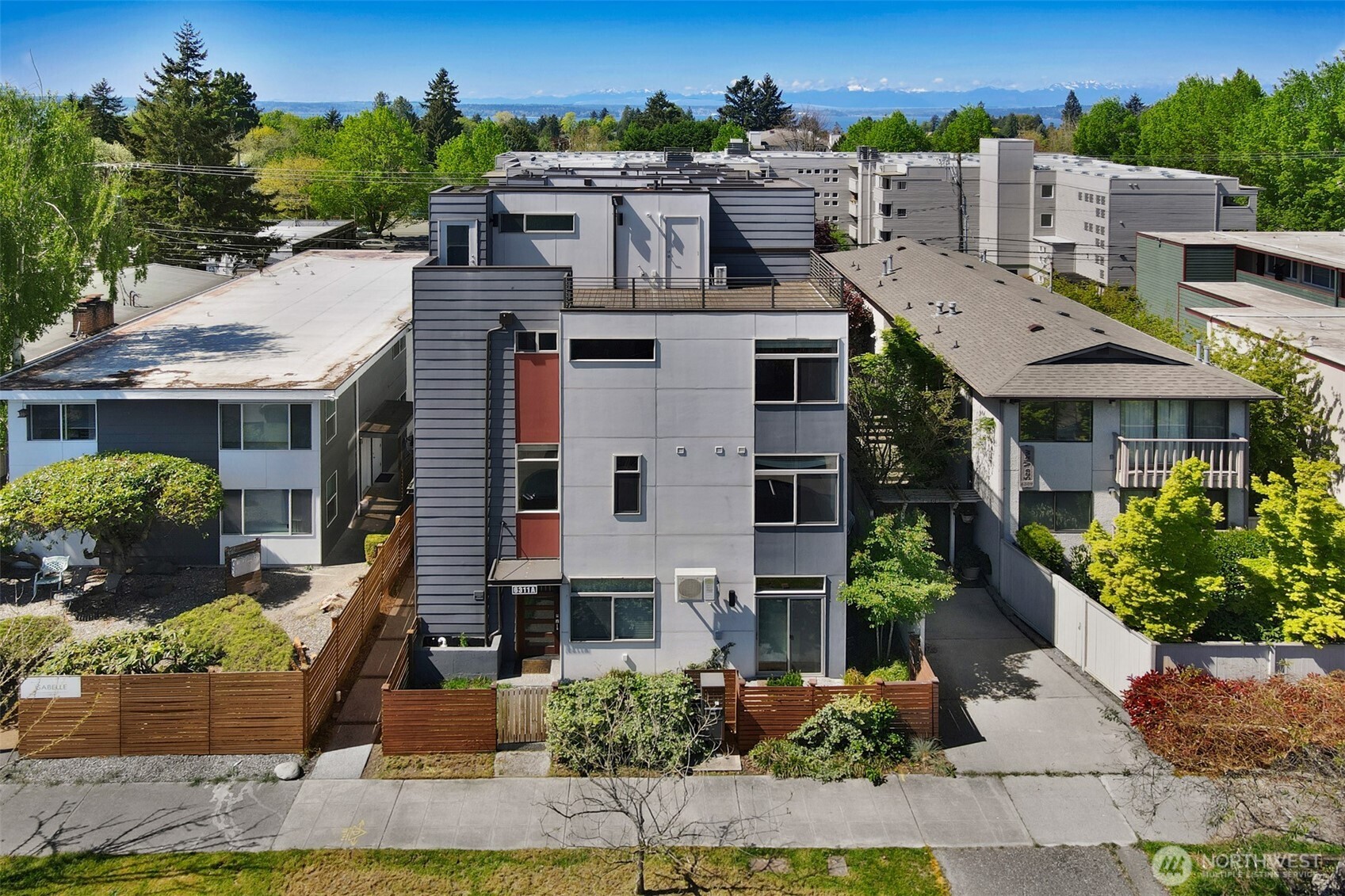 6315 42nd Avenue Southwest, Unit B Seattle, WA 98136 - Photo 26 of 27