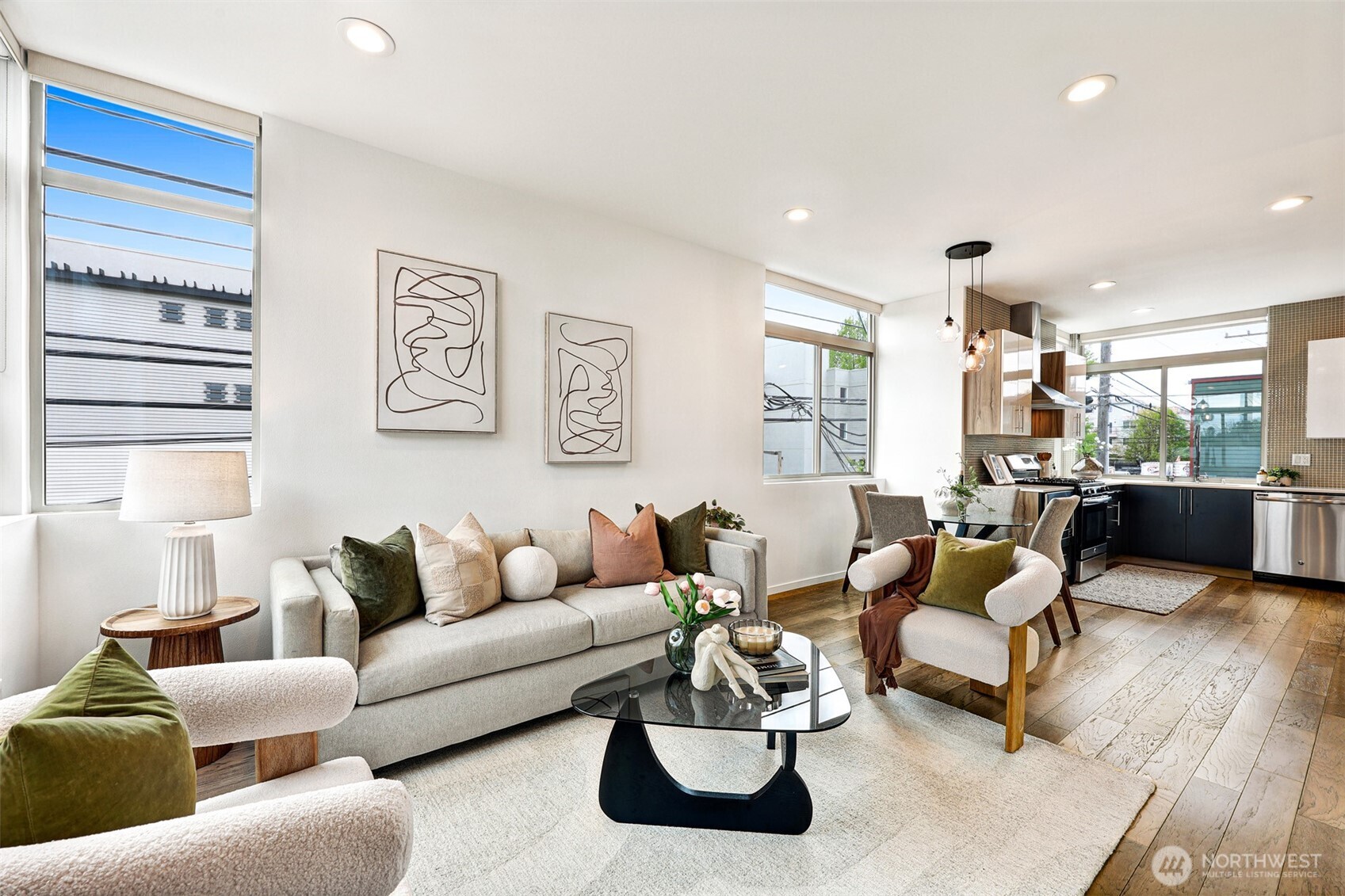 6315 42nd Avenue Southwest, Unit B Seattle, WA 98136 - Photo 3 of 27