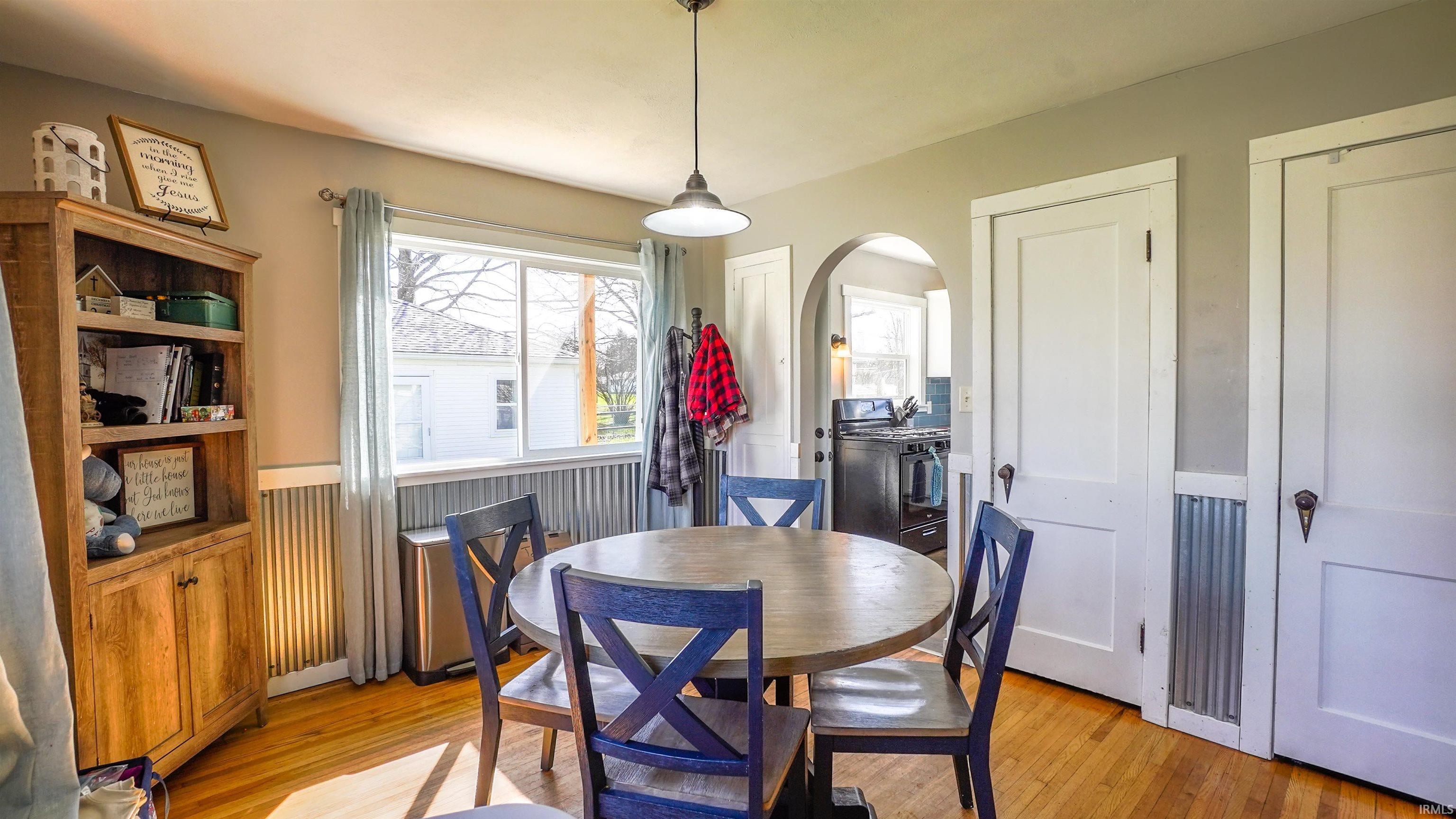 509 Magnolia Street North Judson, IN 46366 - Photo 4 of 22