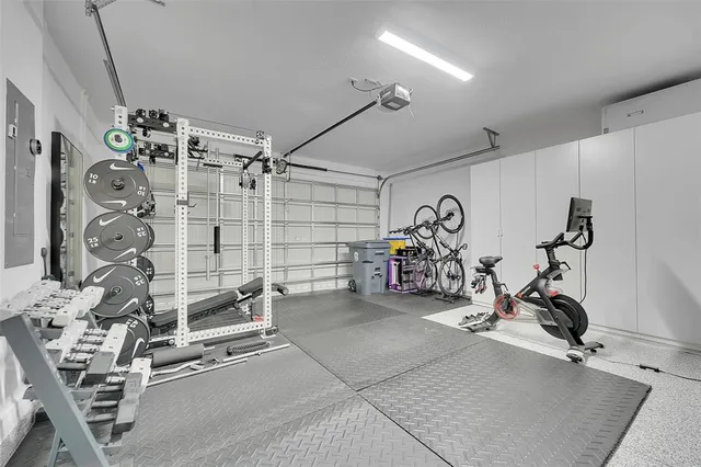 a view of a house with a big yard