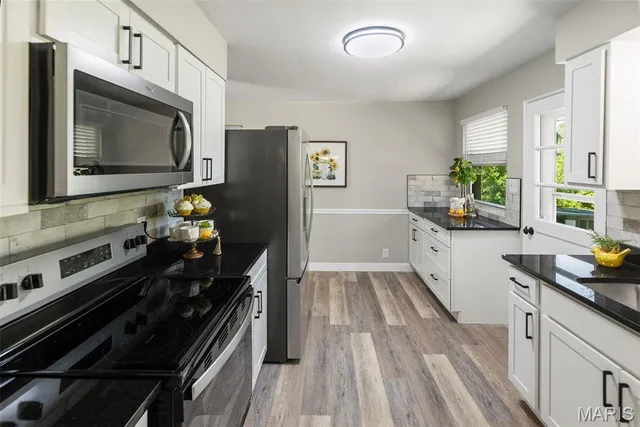 $249,000 | 4809 Paris Drive, Godfrey, IL 62035