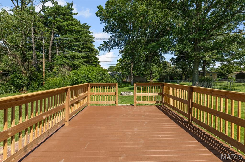 4809 Paris Drive Godfrey, IL 62035 - Photo 4 of 41