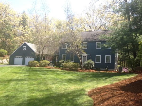 16 Ridgeway Road North Reading, MA 01864 - Photo 1 of 21 Gallery Image 1